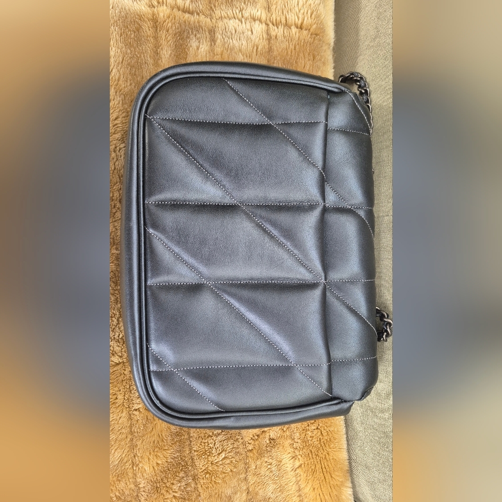 COACH Madison Quilted Shoulder Bag - Picture 11 of 12